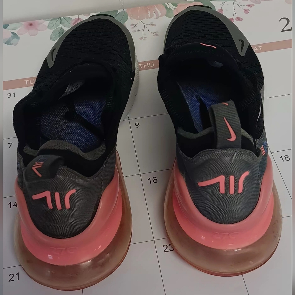Nike Air Max 270 Black with Pink and Gray Accents - Picture 4 of 6